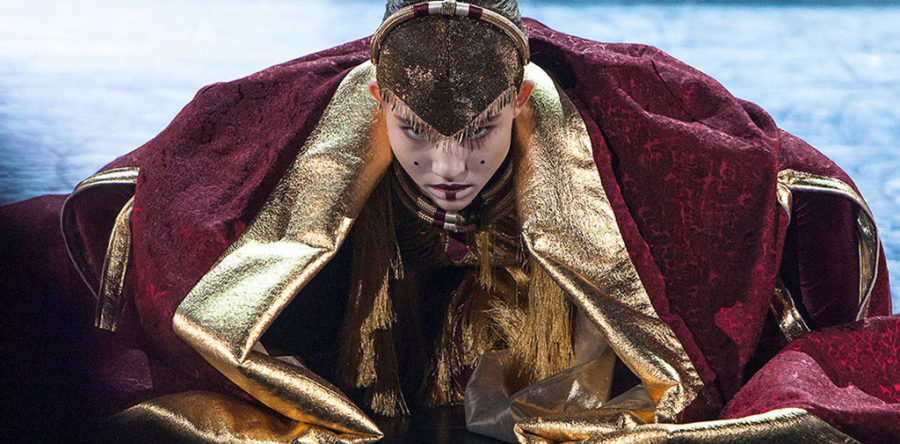 Танцы: Queen Padme Amidala